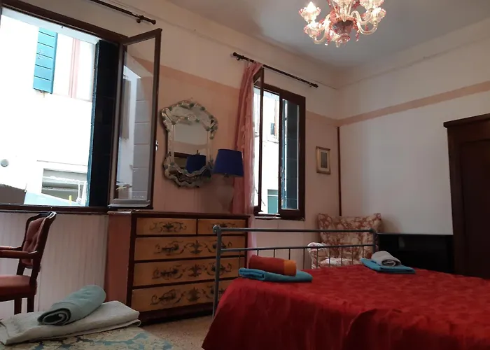 Fiabe Venice Rooms